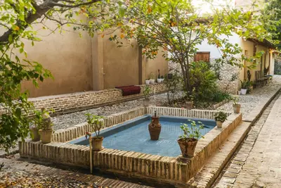 هاستل پانسیون گردشگری - واحد خانواده