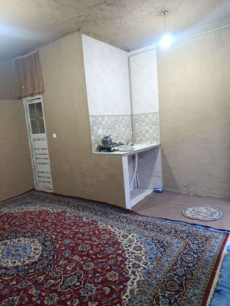 اقامتگاه سنتی جانان اتاق 2 سرخدار