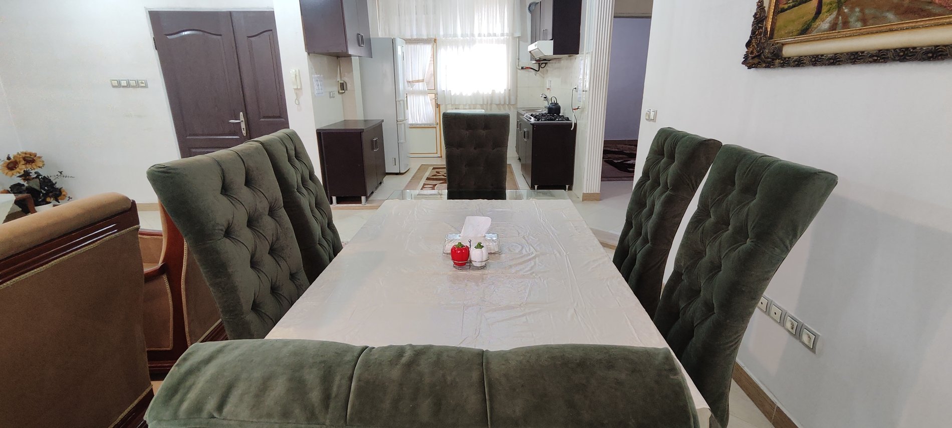 طبقه یک دو خوابه با پارکینگ