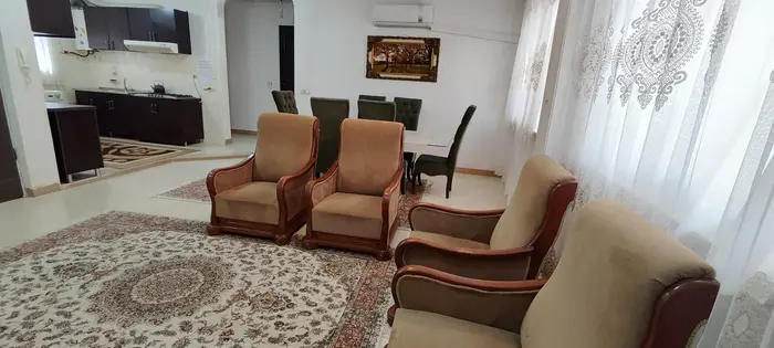 آپارتمان طبقه یک دو خوابه با پارکینگ