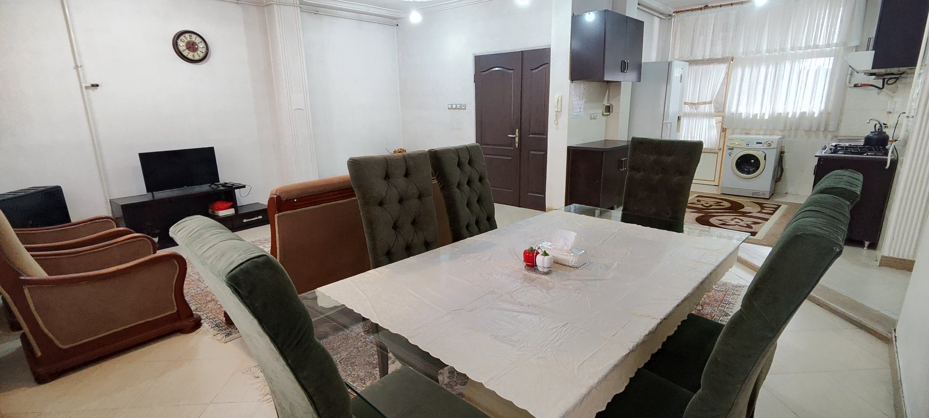 طبقه یک دو خوابه با پارکینگ