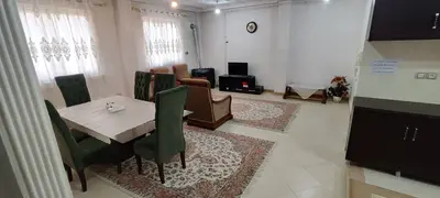 آپارتمان طبقه یک دو خوابه با پارکینگ