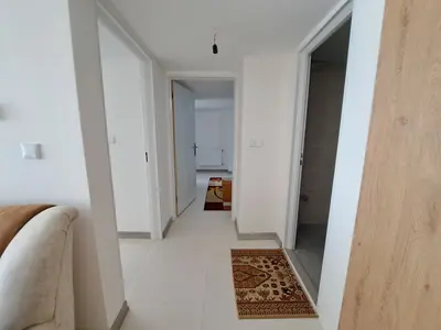 آپارتمان دوخوابه جواهر 18