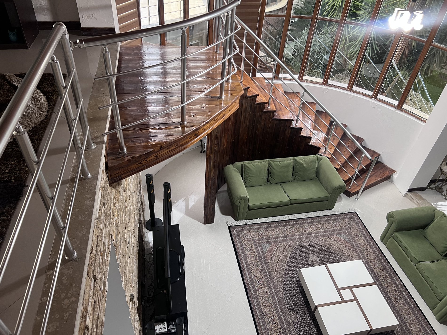 ویلا سه خوابه دوبلکس استخردار آبگرم باغ پارس