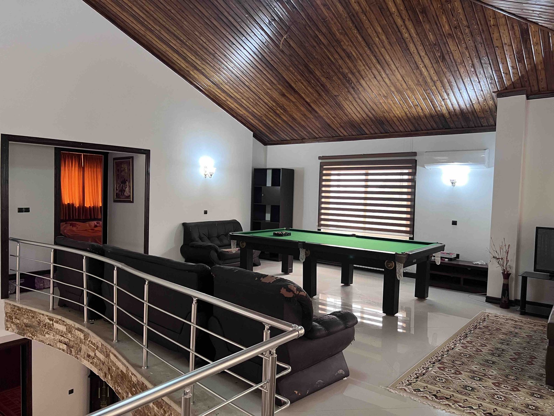 سه خوابه استخردار آبگرم پارس