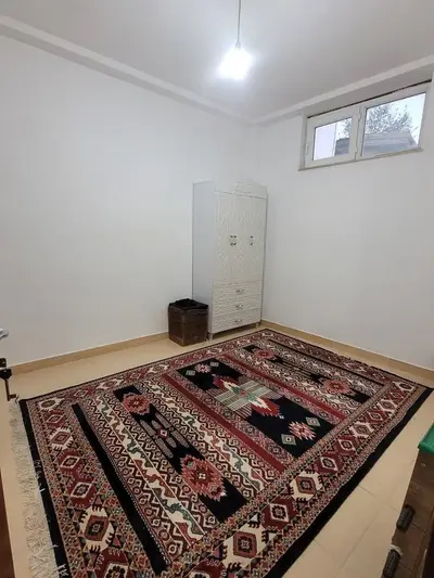 آپارتمان دوخوابه آلبالو 1