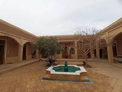 بومگردی وارُن - واحد ۲