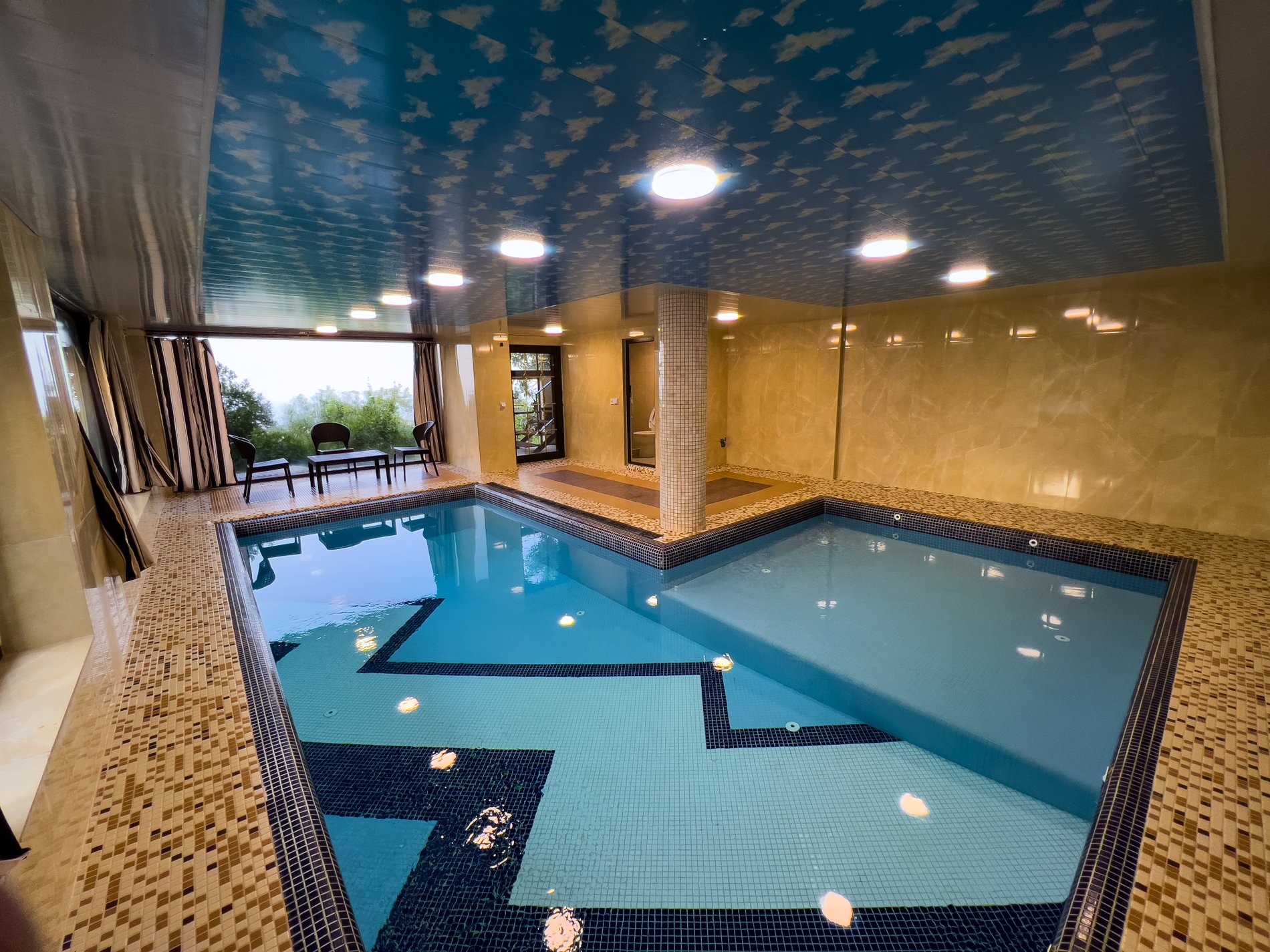 سه خوابه تریپلکس استخردار آبگرم بام اربکله