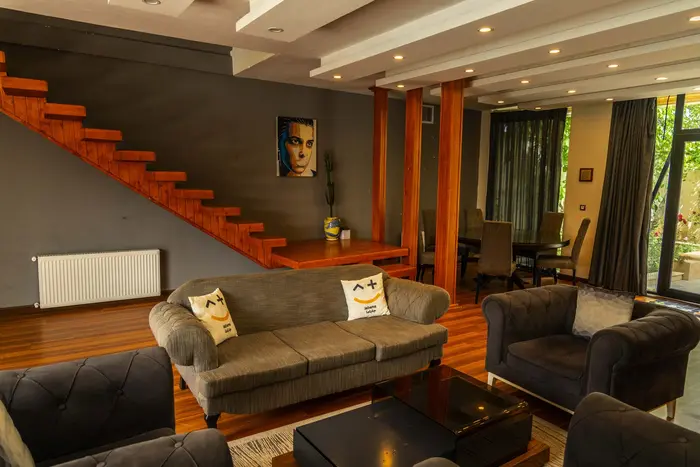 ویلا سه خوابه استخردار آبگرم چهارفصل چهارباغ