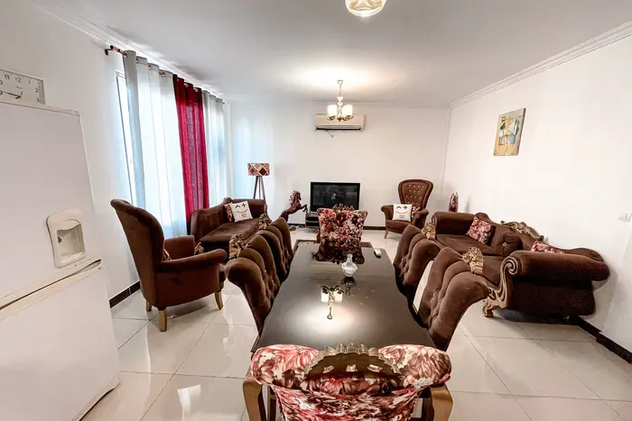 آپارتمان دوخوابه دنج ۳