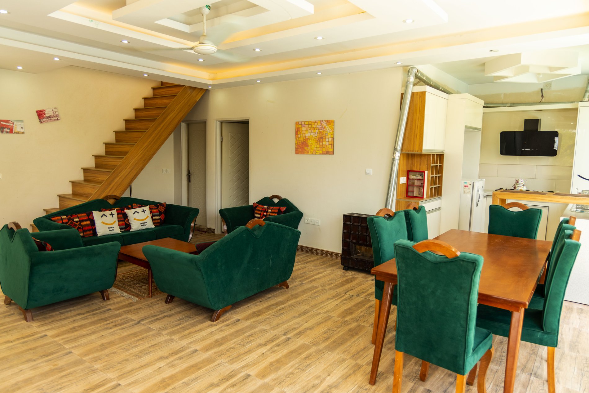 دوخوابه استخردار درختی