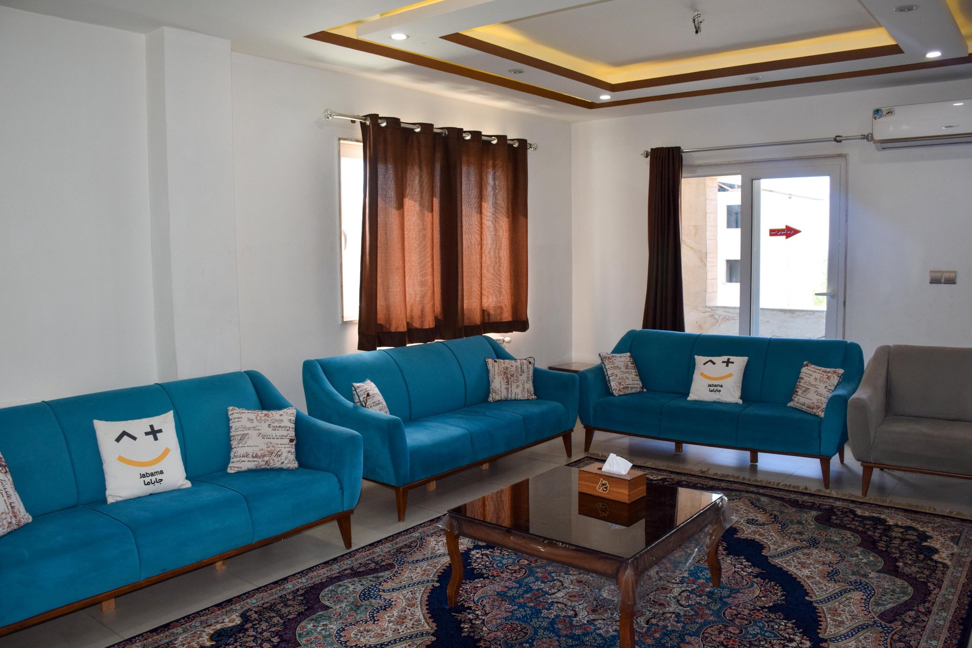 آپارتمان کاج - واحد دوخوابه ساحلی ۲