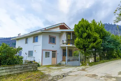 سوئیت دوخوابه جنگلی سورخانی 1