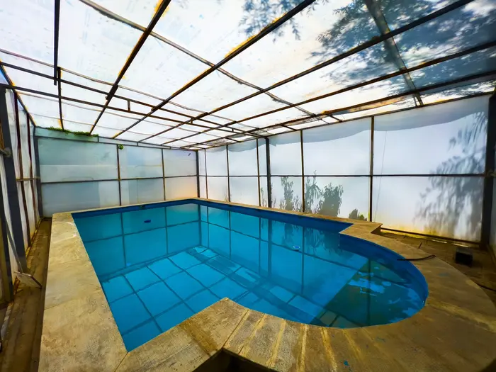 دوخوابه استخردار آبگرم داوین 2