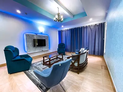 آپارتمان دوخوابه شیرین واحد پاریس