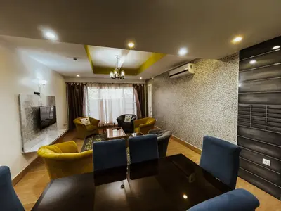 آپارتمان دوخوابه شیرین واحد ورشو