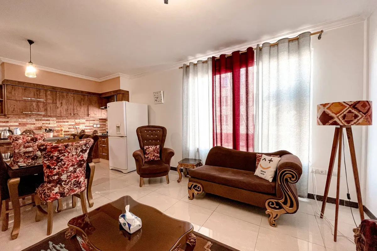 آپارتمان دوخوابه دنج ۳