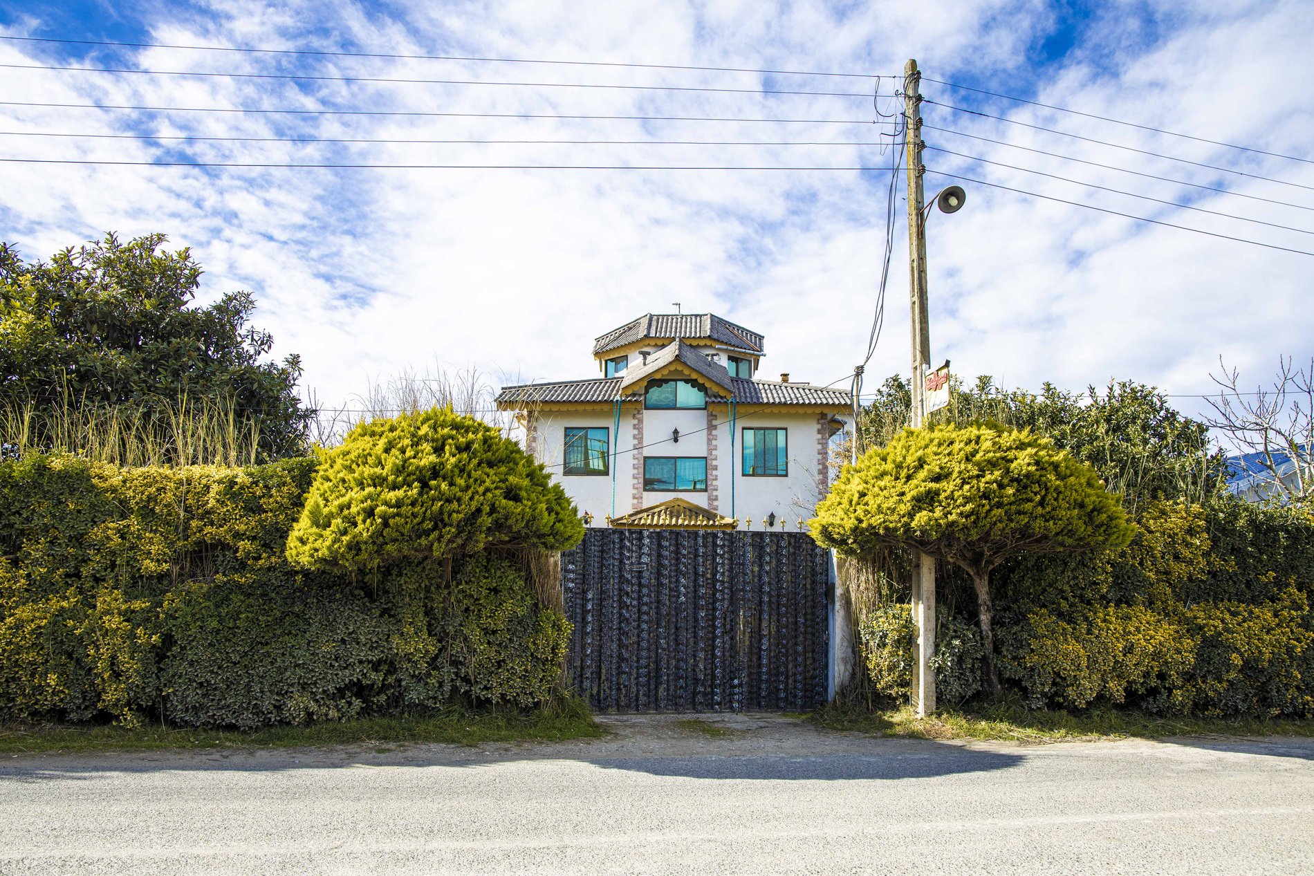 ویلا دوخوابه کلبه طلایی