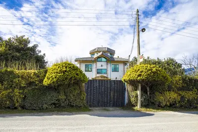 ویلا دوخوابه کلبه طلایی