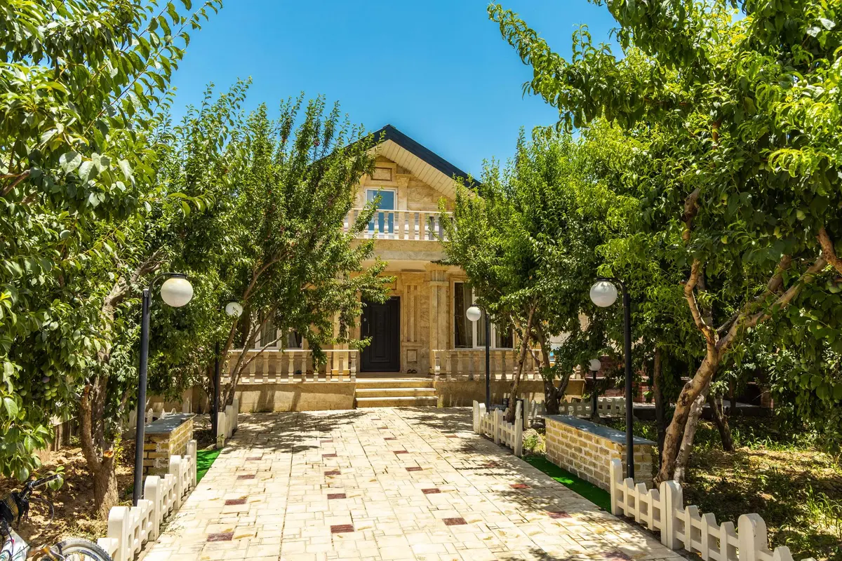 ویلا دوخوابه دوبلکس استخردار باغستان