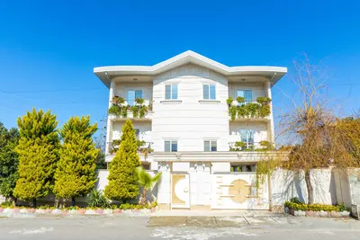 ویلا ویلا باغ گل شمعدونی 2