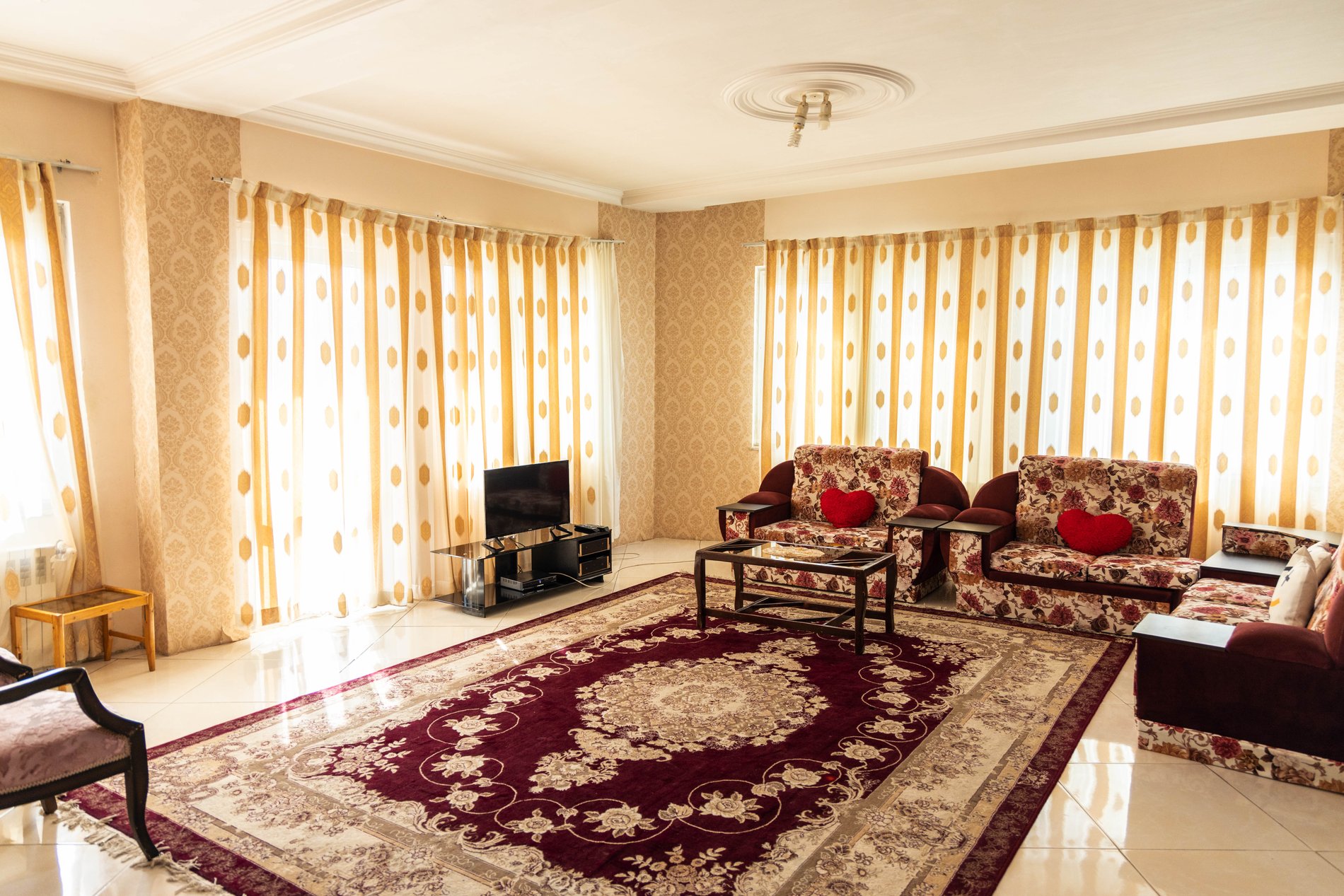 آپارتمان دوخوابه ساحلی راد