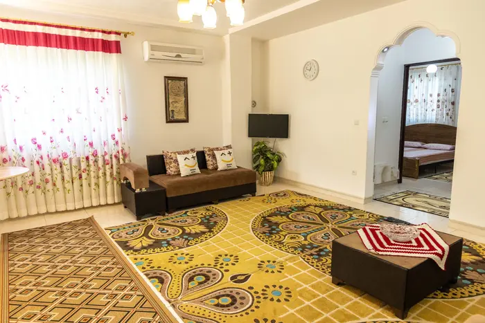 ویلا دوخوابه باغ گل شمعدانی 1 -   