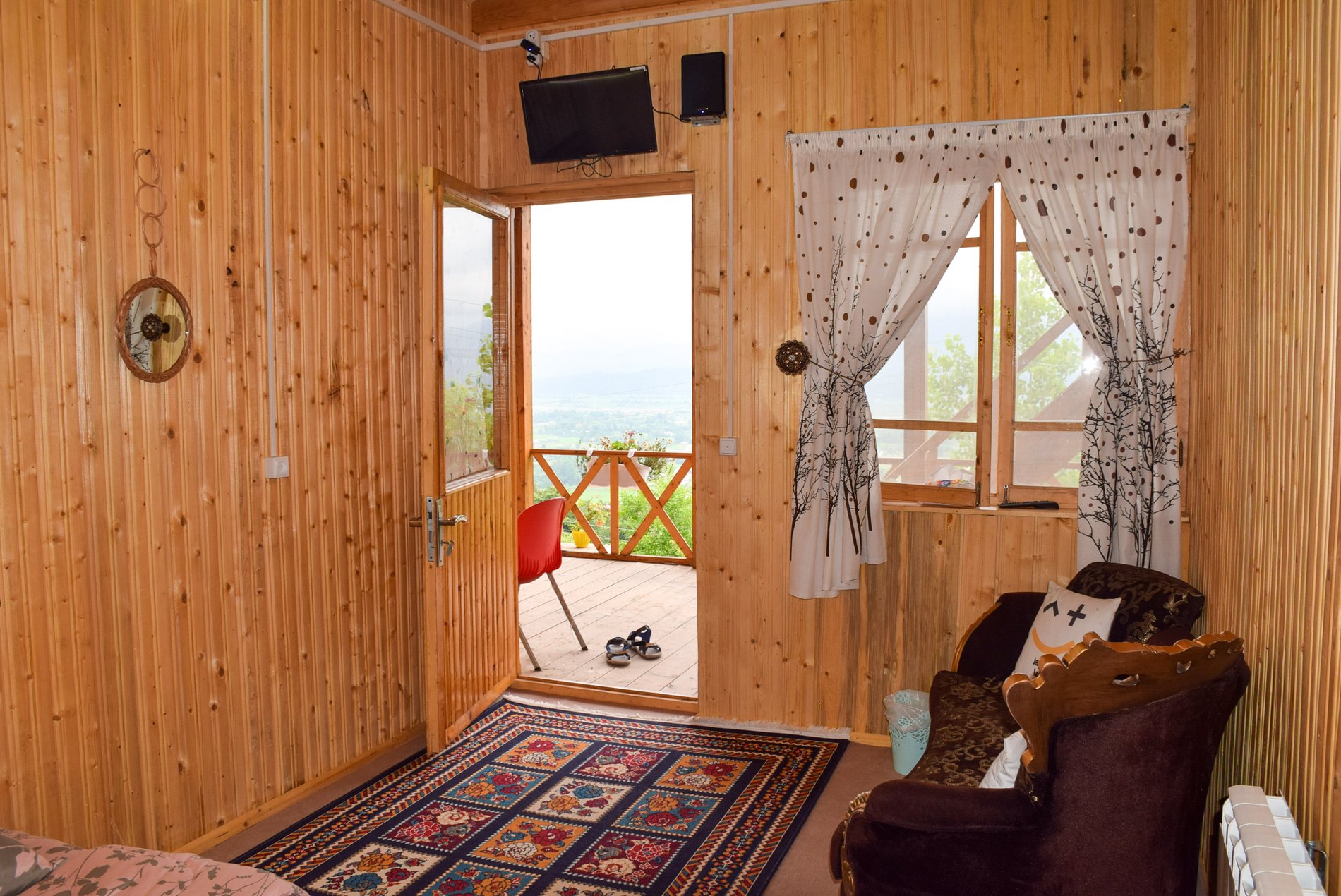 بومگردی بام گلسرک - واحد شقایق