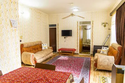 ویلا دوخوابه کلبه طلایی