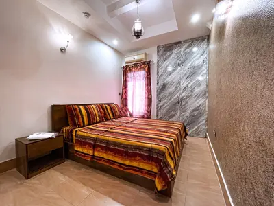 آپارتمان دوخوابه شیرین واحد مادرید