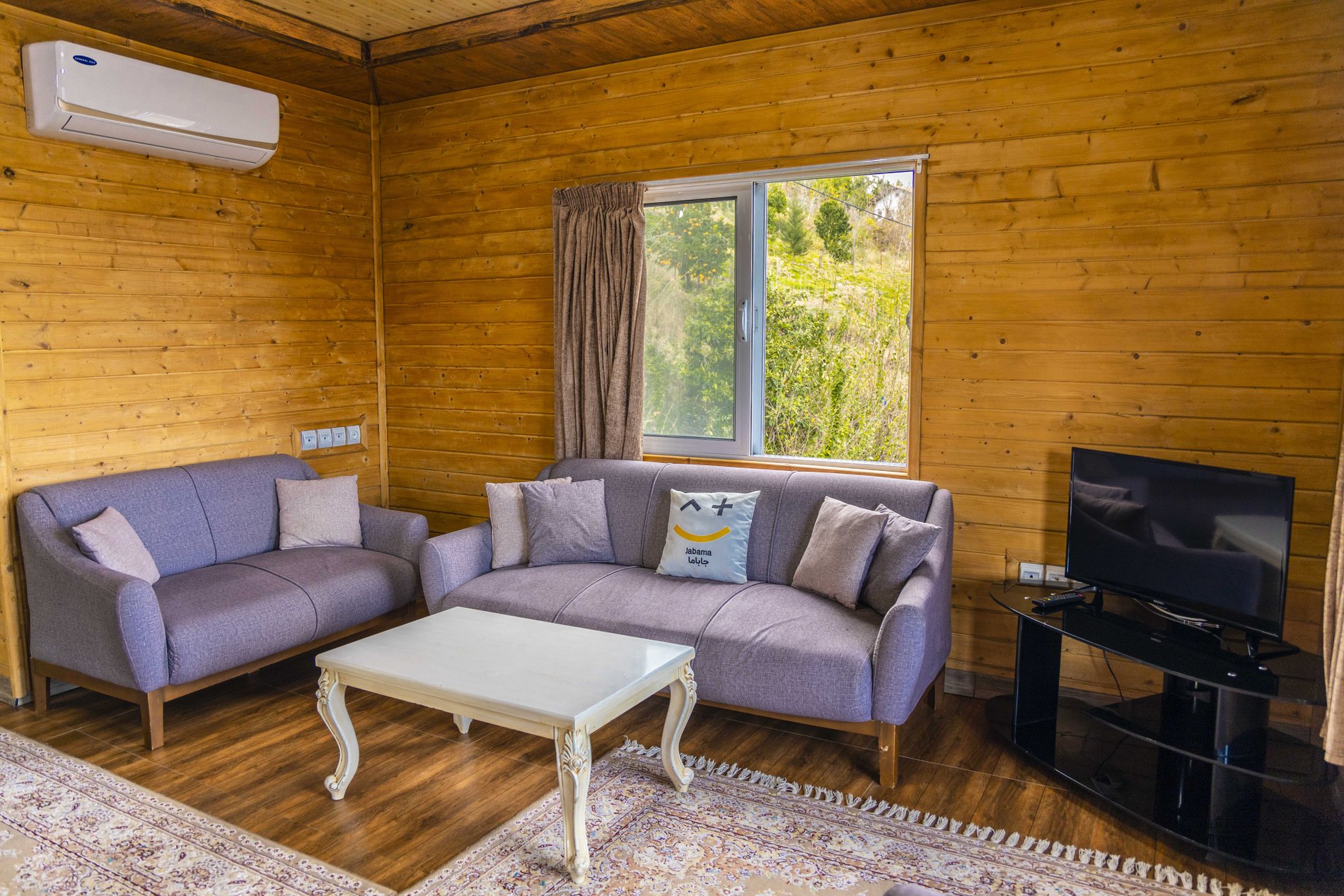 سوئیت یک خوابه جنگلی صادقی