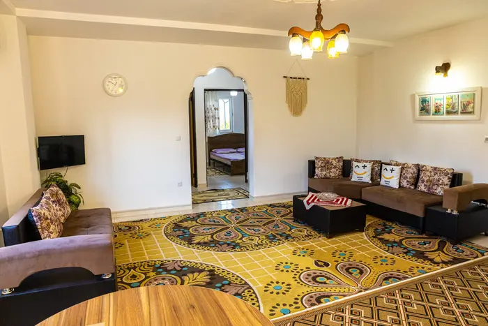 ویلا دوخوابه باغ گل شمعدانی 1 -   