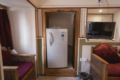 اقامتگاه سنتی عمارت یاس اصفهان - واحد شاهنشین