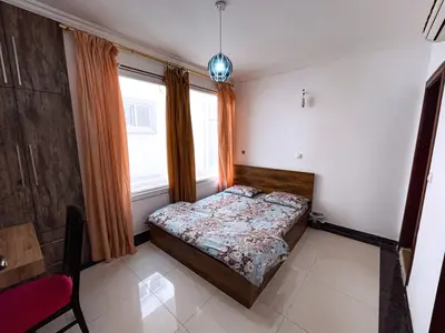 آپارتمان یک خوابه دنج 5