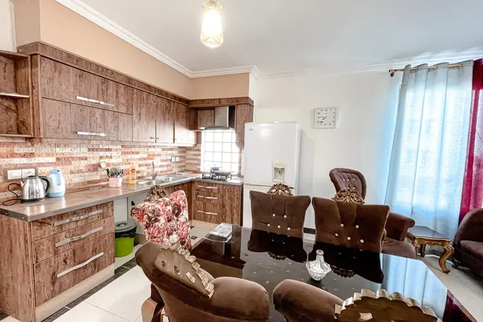 آپارتمان دوخوابه دنج ۳