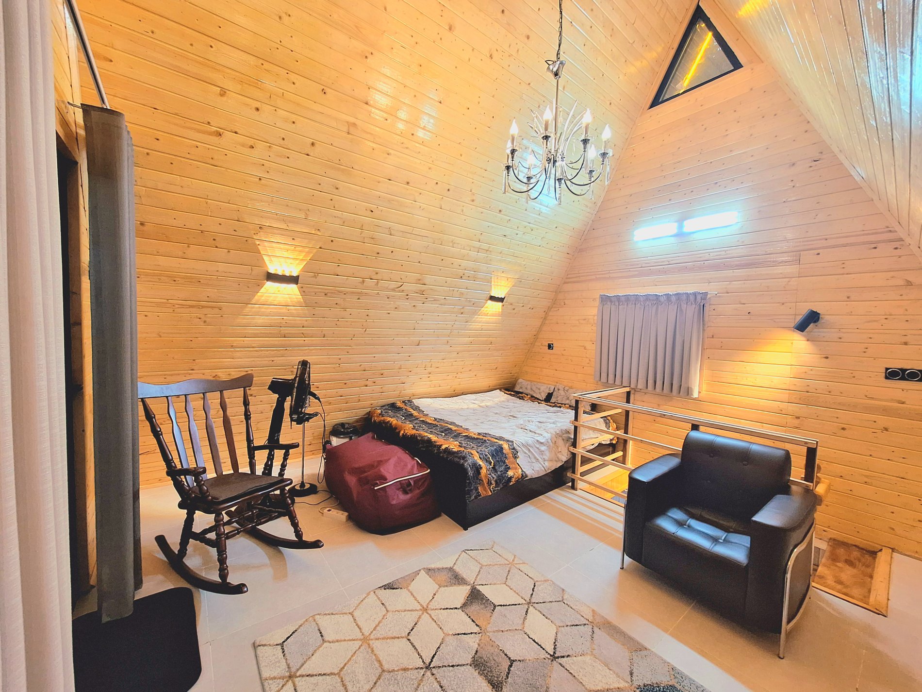 یک خوابه سوئیسی دوبلکس کمند