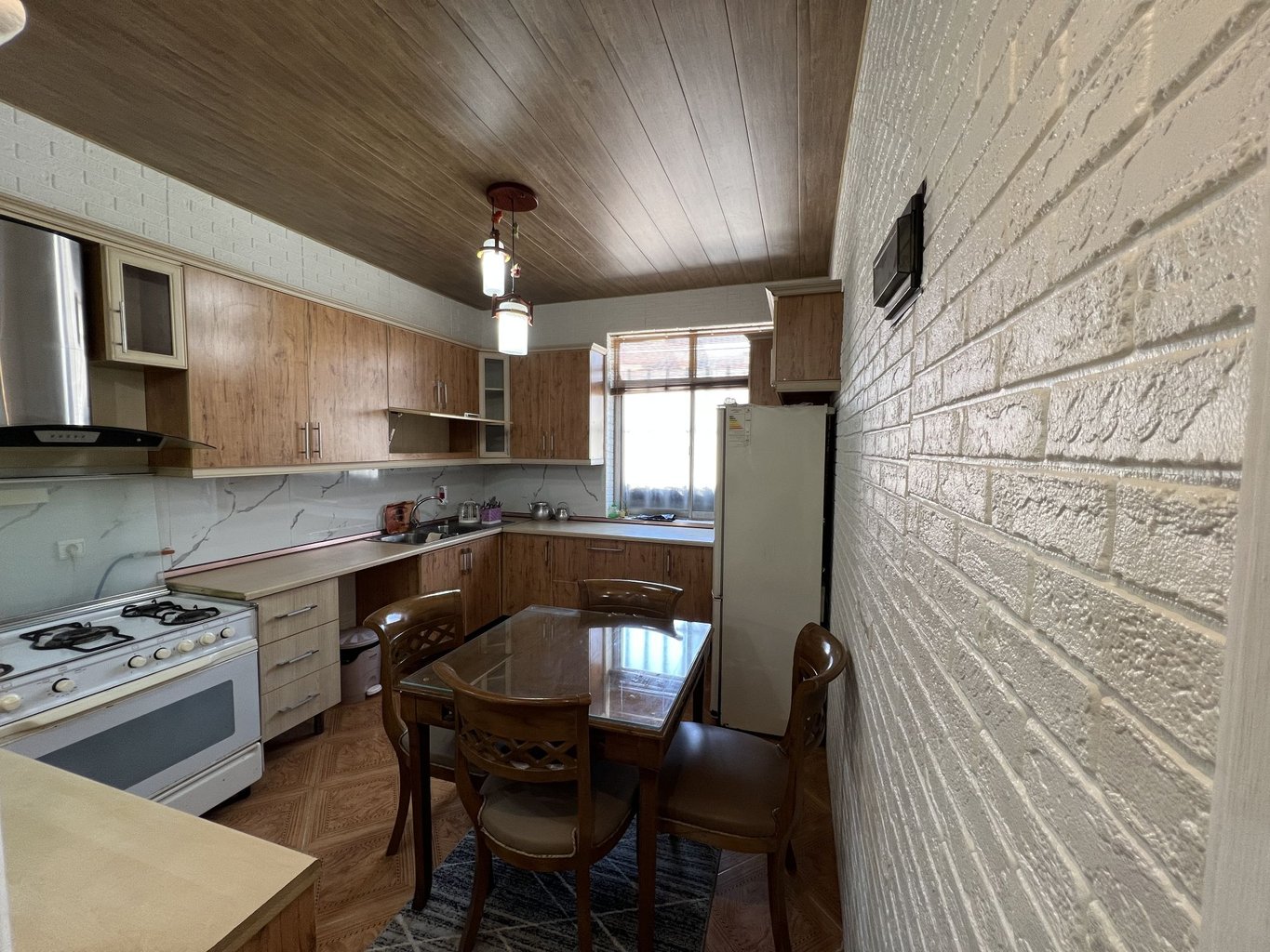 سه خوابه استخردار کارن 2