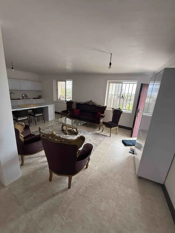 سوئیت یک خوابه قلعه گردن - انتخاب عنوان تصویر