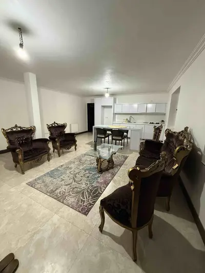 سوئیت یک خوابه قلعه گردن