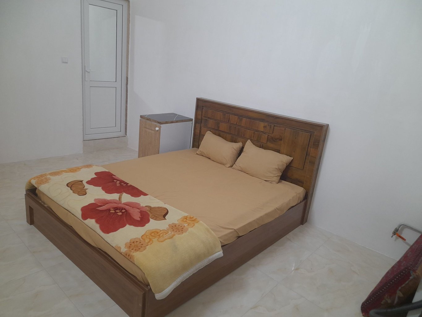 کلبه دوخوابه سوئیسی پالم