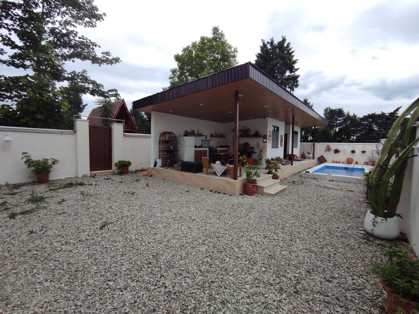 ویلا دوخوابه استخردار گل نیلوفر