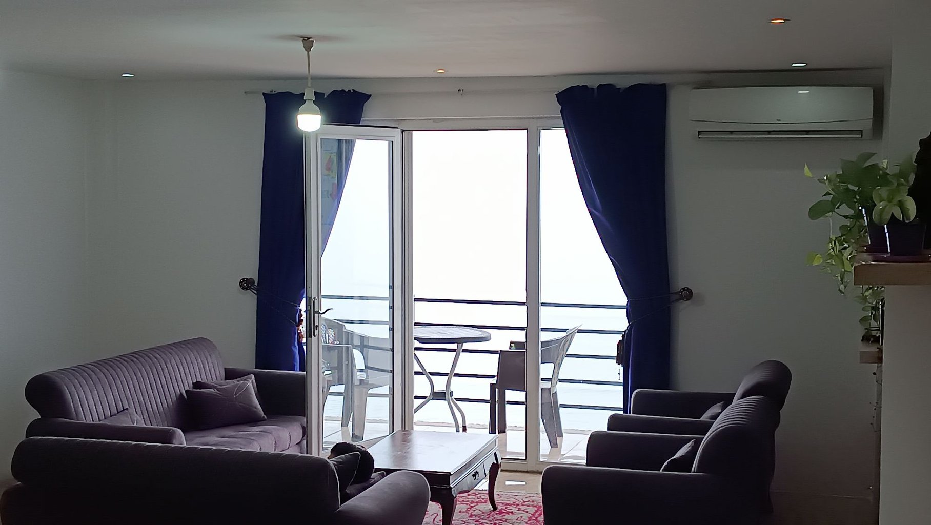 آپارتمان دوخوابه ساحلی کاج ۳