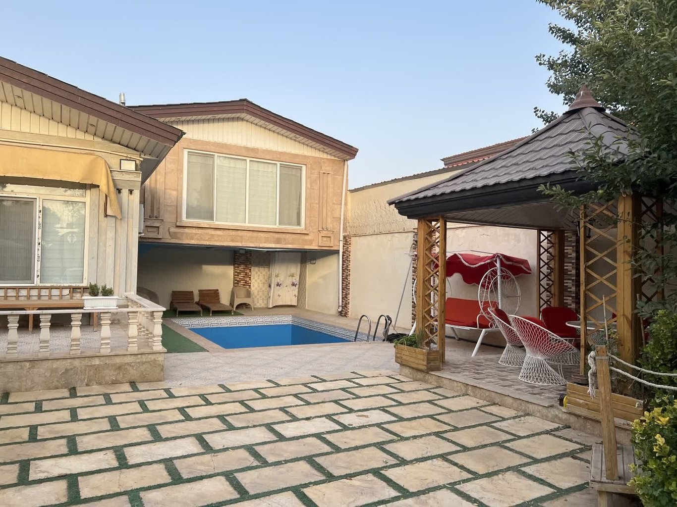 ویلا دوخوابه شهرک زعفرانیه ۱