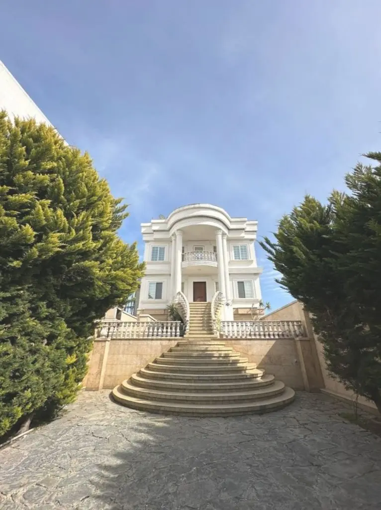 ویلا سه خوابه ویلا سه خوابه قصر سفید