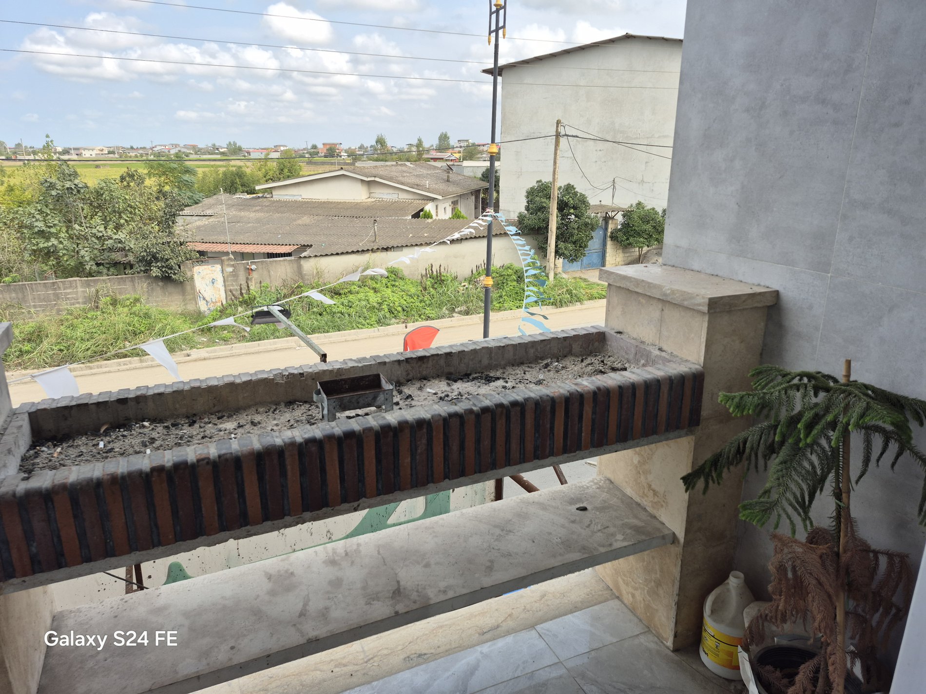 آپارتمان یک خوابه نوساخت با موتوربرق مجهز