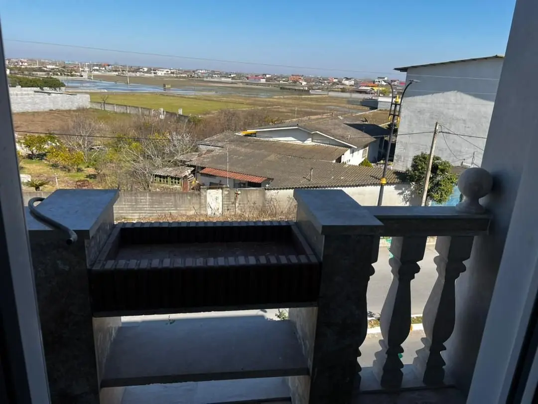 آپارتمان دوخوابه میرکا