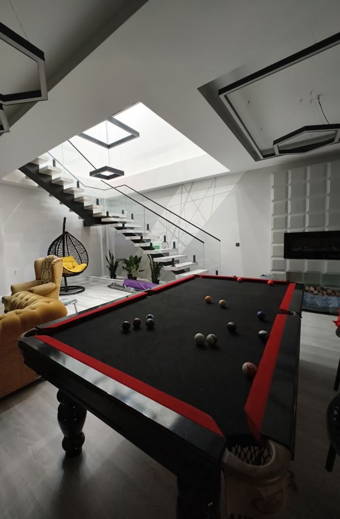 سه خوابه استخردار شاه باغی