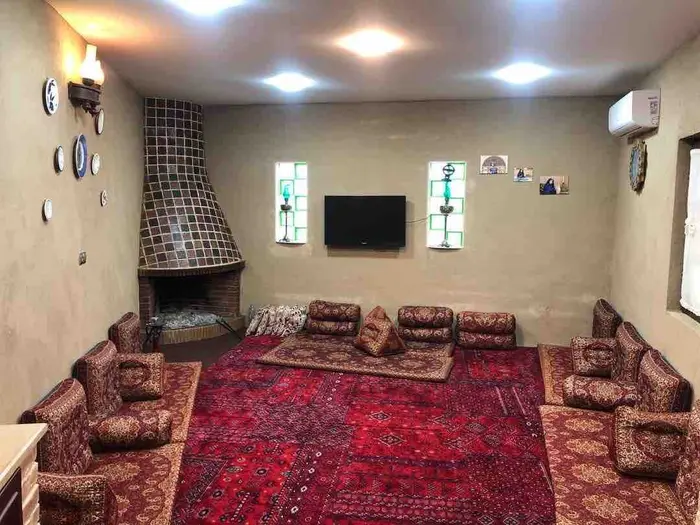 اقامتگاه سنتی سرخرود - واحد نهال - سالن