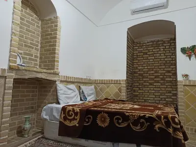 بومگردی شاخه نبات - واحد ۵ زیرزمین