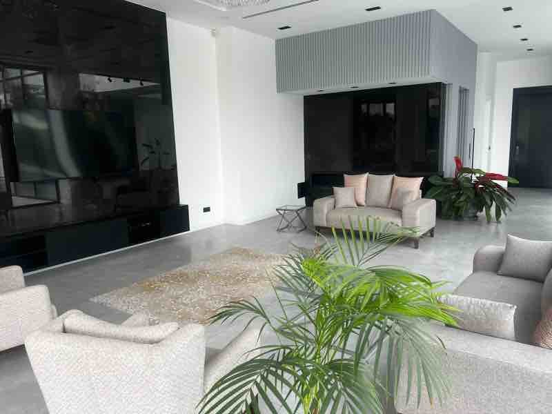 چهارخوابه دوبلکس استخردار چهارفصل نیلوفر